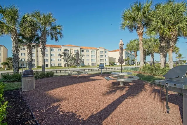 $489,000 | 21 Harbour Isle Drive West, Unit 203, Fort Pierce, FL 34949