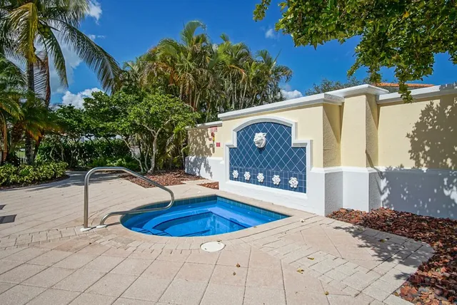 $489,000 | 21 Harbour Isle Drive West, Unit 203, Fort Pierce, FL 34949