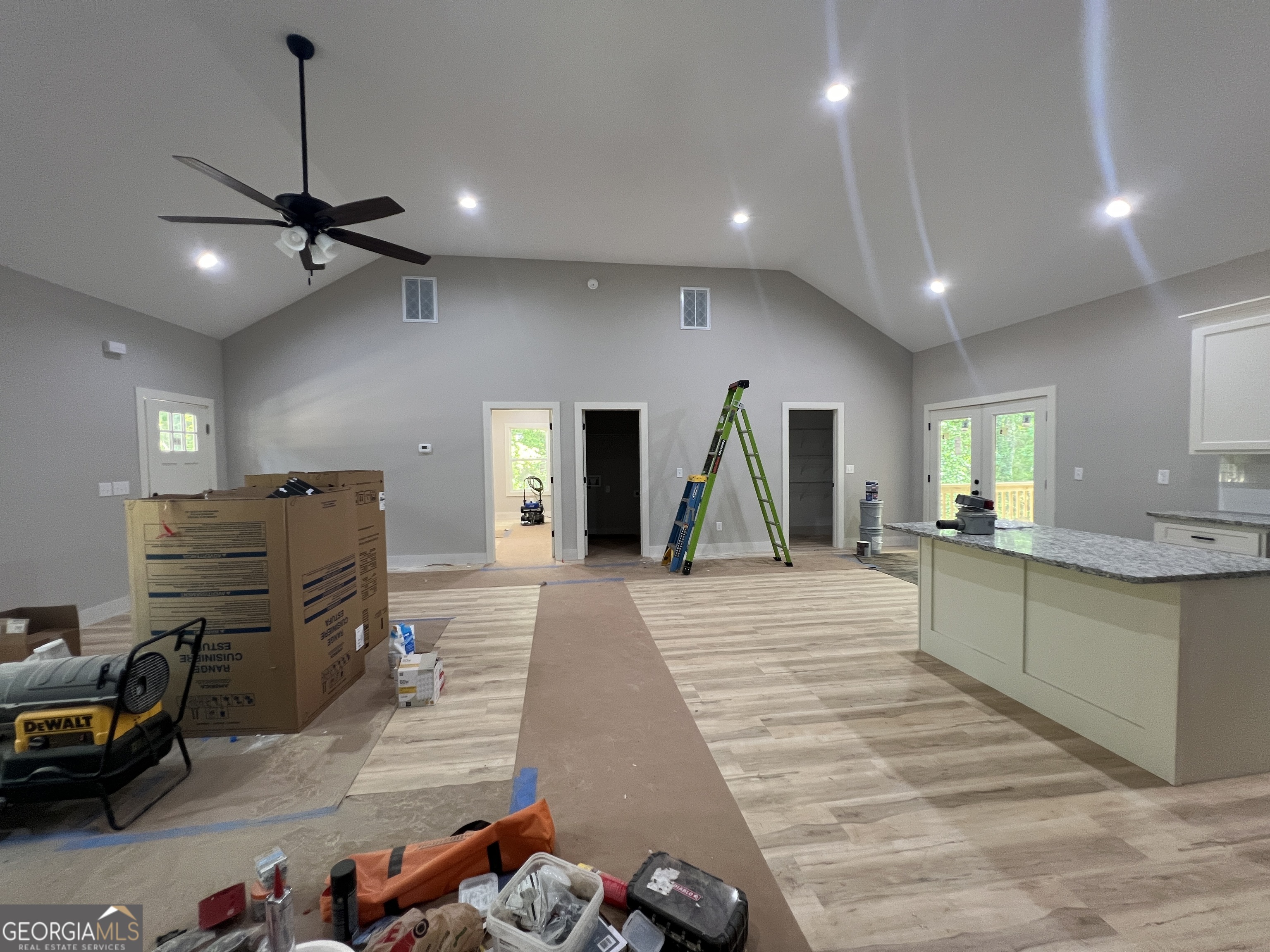 79 Gholston Extension Comer, GA 30629 - Photo 2 of 17