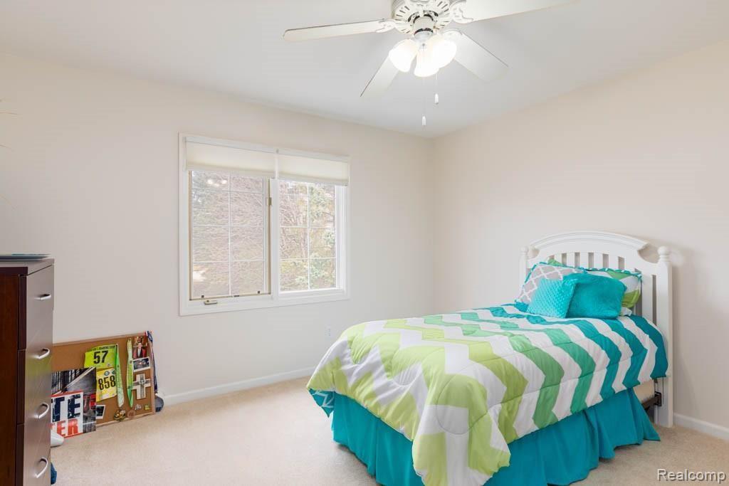 3700 Newcastle Drive Rochester Hills, MI 48306 - Photo 35 of 68