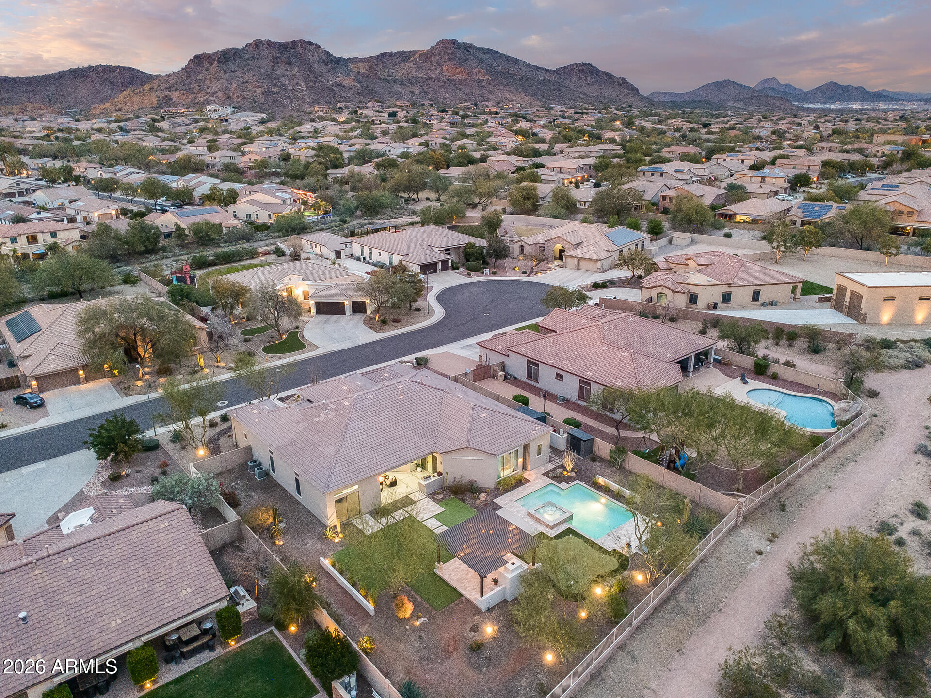 9187 West Bajada Road Peoria, AZ 85383 - Photo 15 of 100 11