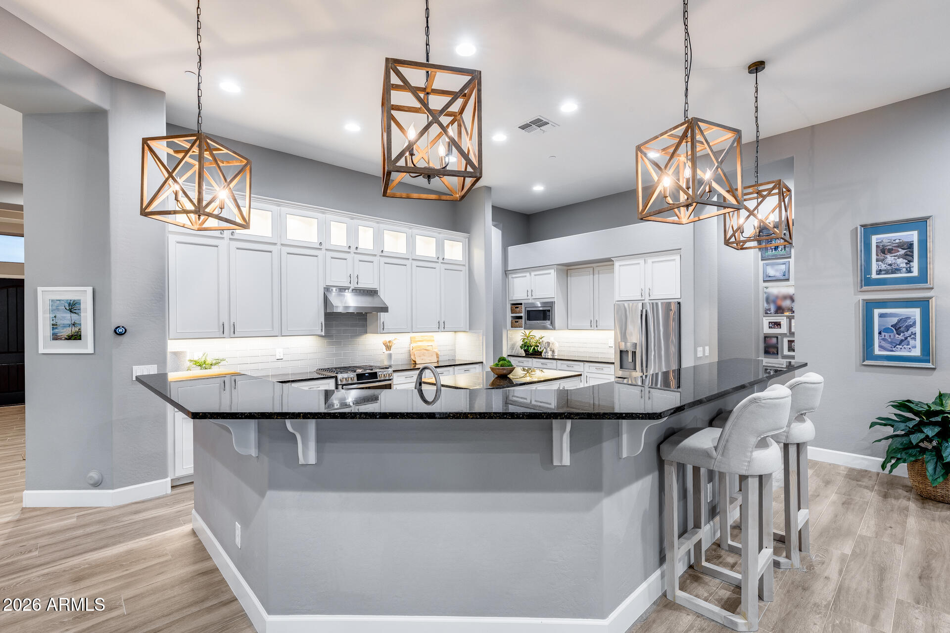 9187 West Bajada Road Peoria, AZ 85383 - Photo 4 of 100 40