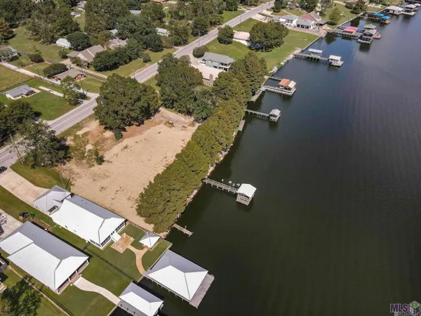 $1,200,000 | Lot A-1 Lot A-1 A False River Road, New Roads, LA 70760