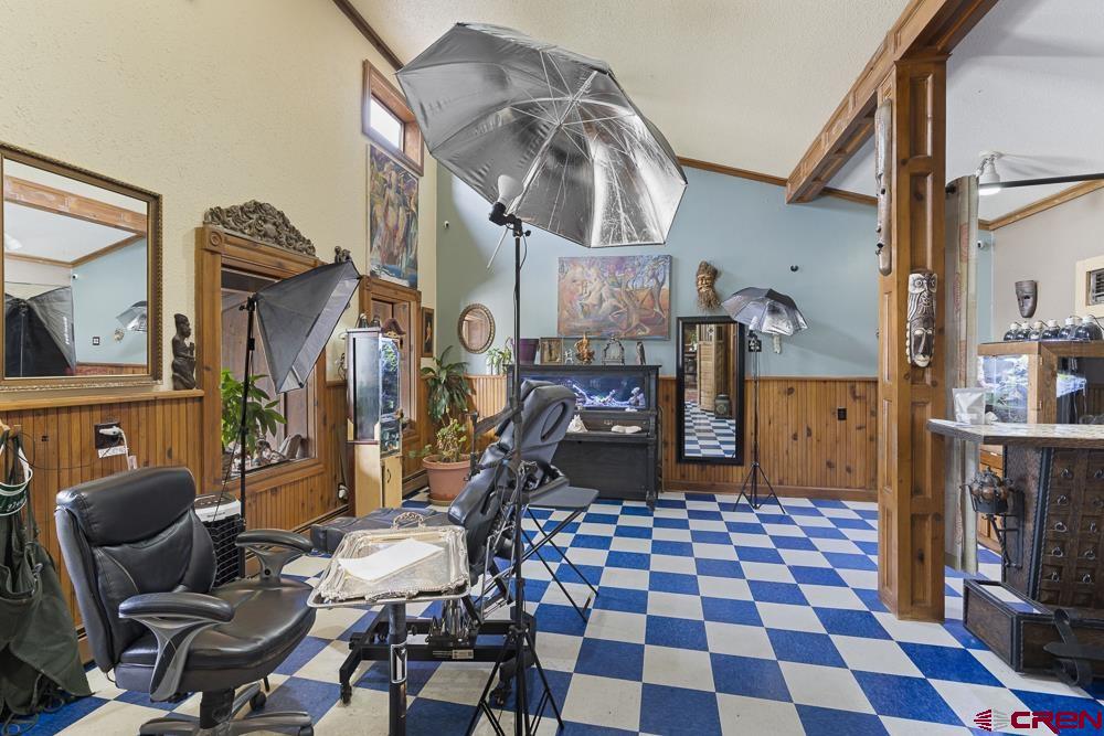 595 East 7th Avenue Durango, CO 81301 - Photo 20 of 34 a very nice looking room with many windows