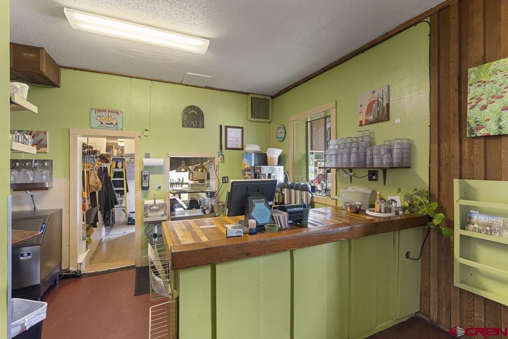 595 East 7th Avenue Durango, CO 81301 - Photo 7 of 34 a kitchen with lots of counter top space