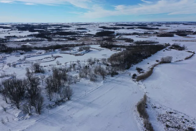 $585,000 | 10 Co Highway 10, Fergus Falls, MN 56537