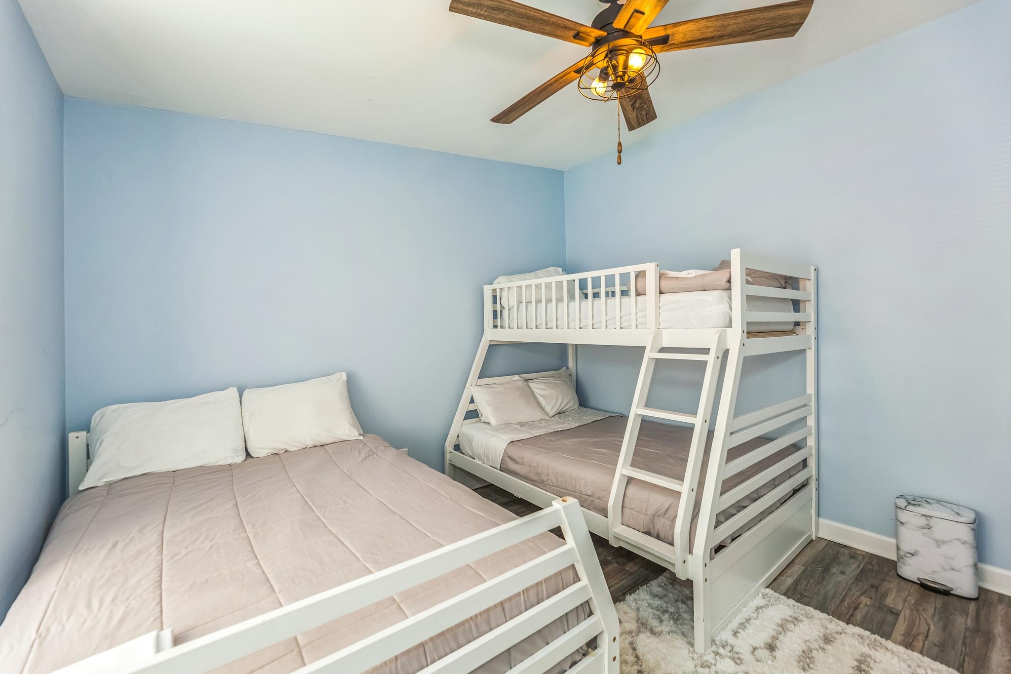 33 Abbey Villa Circle, Unit F Fontana, WI 53125 - Photo 11 of 16