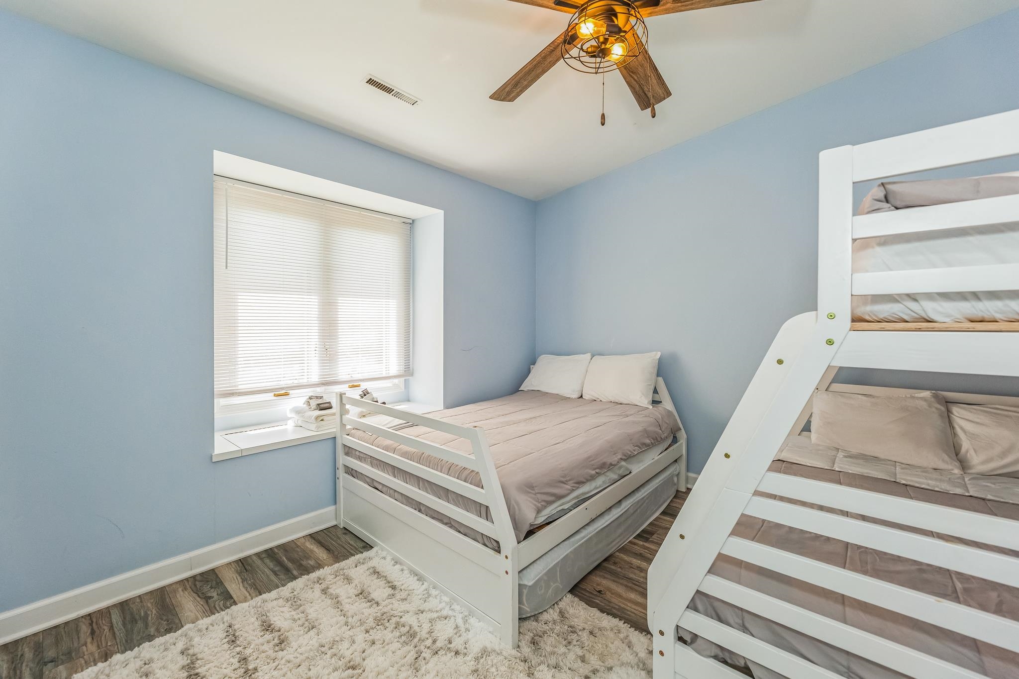 33 Abbey Villa Circle, Unit F Fontana, WI 53125 - Photo 12 of 16