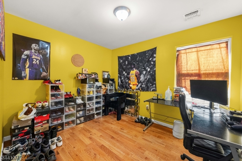 120 Fulton Street Elizabeth Port, NJ 07206 - Photo 16 of 29
