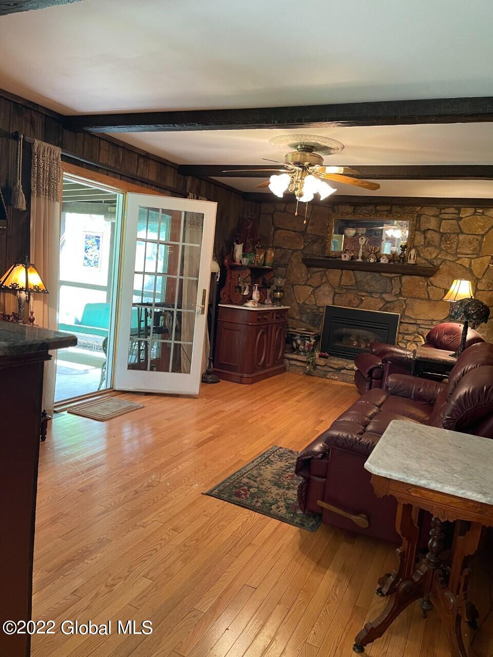 8 Pheasant Ridge Drive Colonie, NY 12211 - Photo 13 of 22 thumbnail_IMG_2395