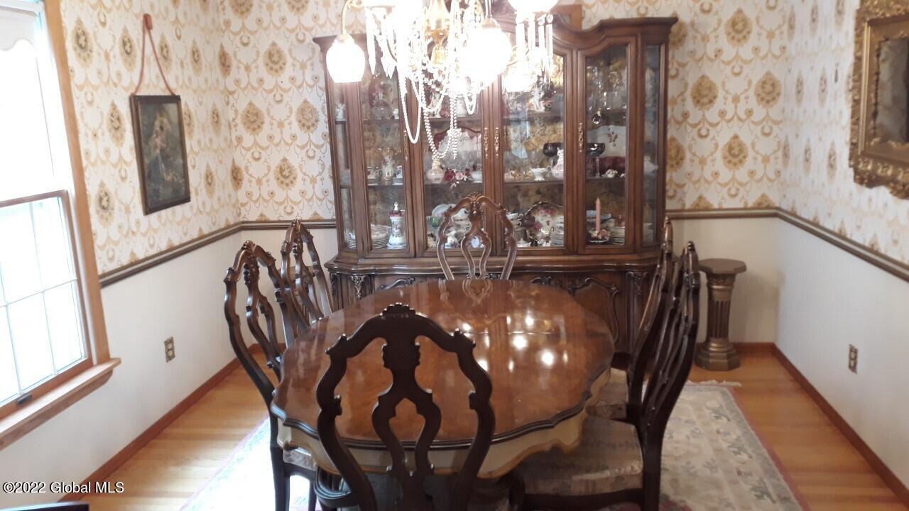 8 Pheasant Ridge Drive Colonie, NY 12211 - Photo 10 of 22 Dining Room