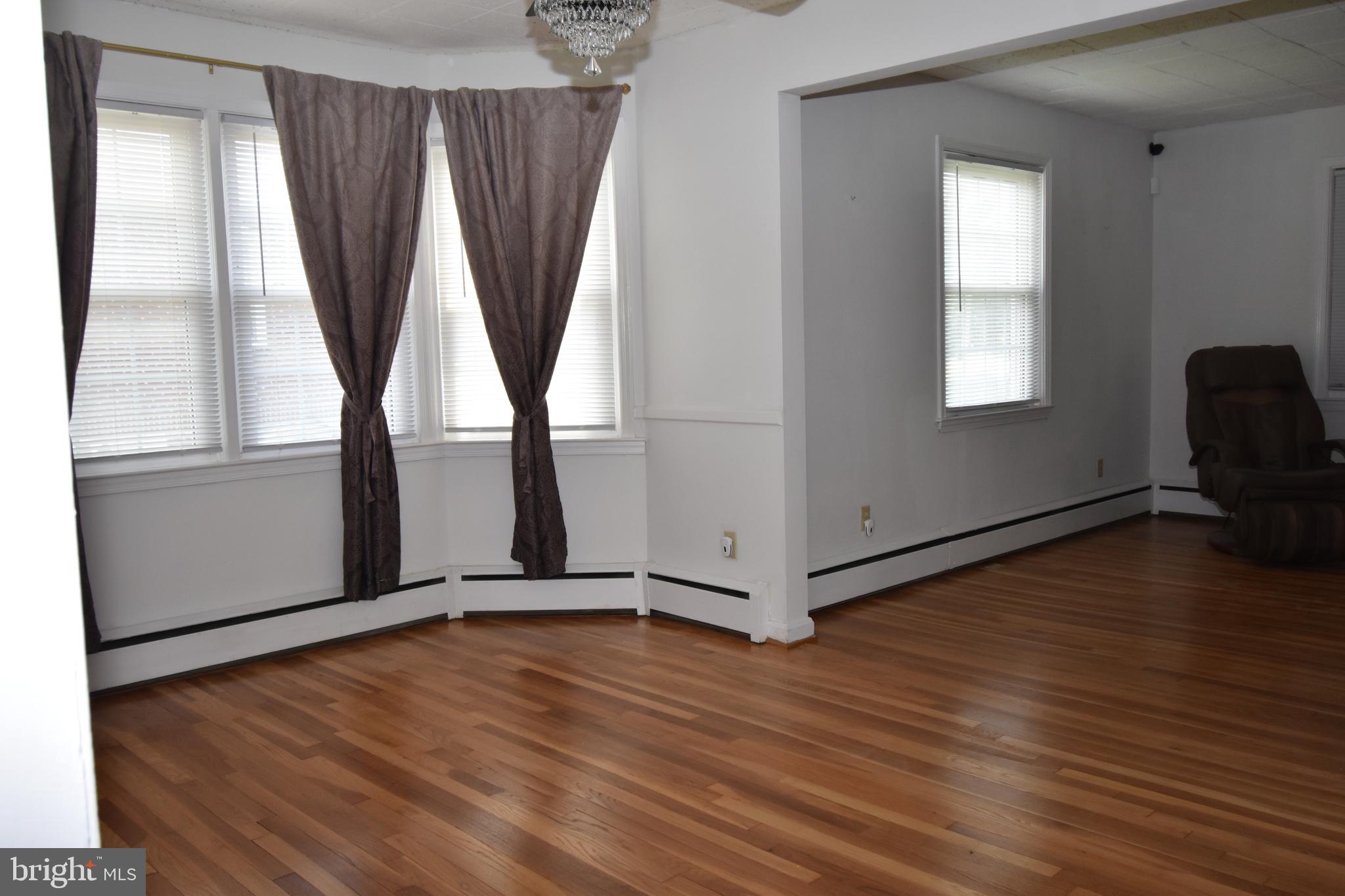 3403 Rolling Rd. Baltimore, MD 21244 - Photo 8 of 27 Dinning Room