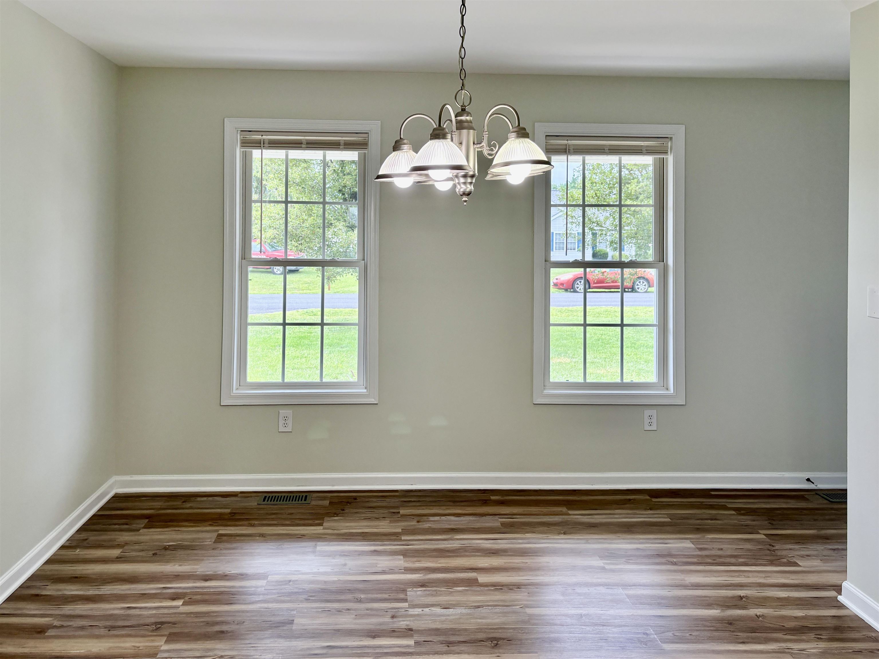 22 Ashley Road Stuarts Draft, VA 24477 - Photo 6 of 19 Dining Room