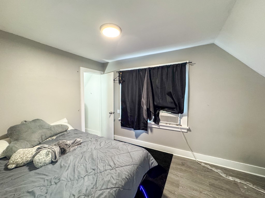 644 Ave D Rochester, NY 14621 - Photo 13 of 16