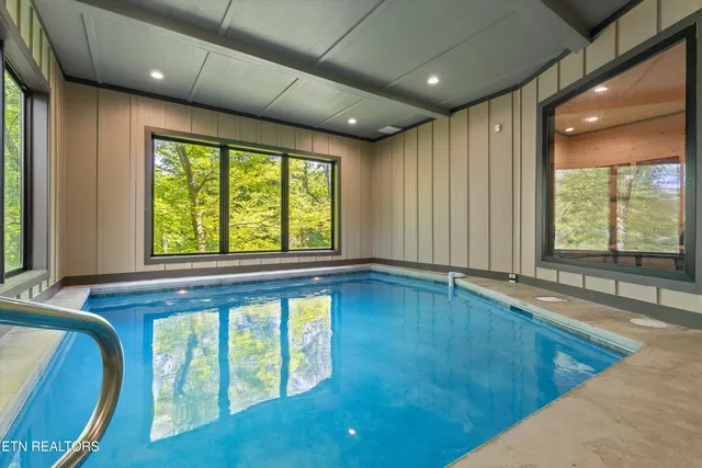 $1,350,000 | 906 Saddle Crk Way, Sevierville, TN 37862