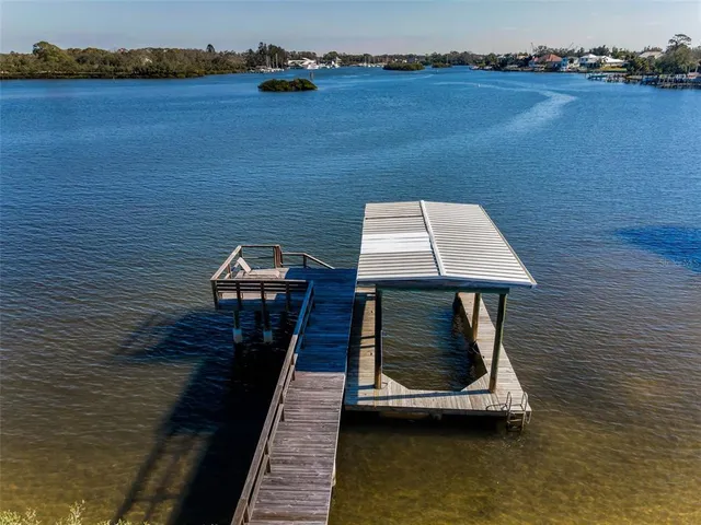 $2,300,000 | 1302 Belcher Drive, Tarpon Springs, FL 34689