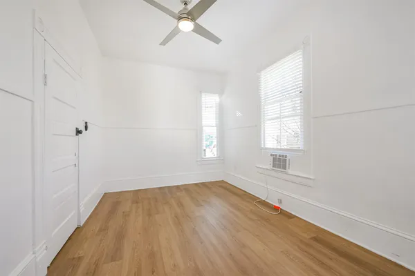 $575,000 | 4007 Avenue H, Galveston, TX 77550