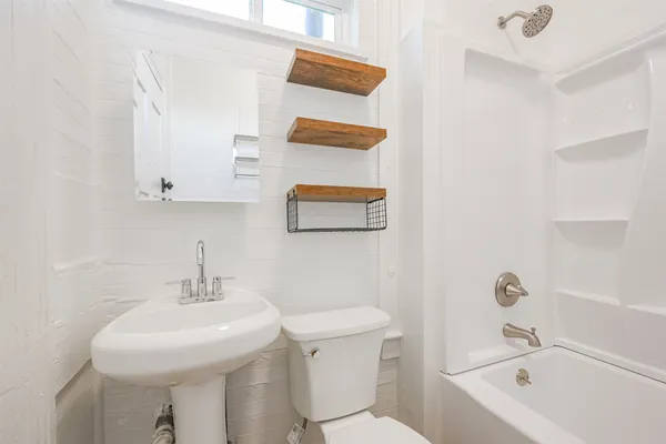 $575,000 | 4007 Avenue H, Galveston, TX 77550