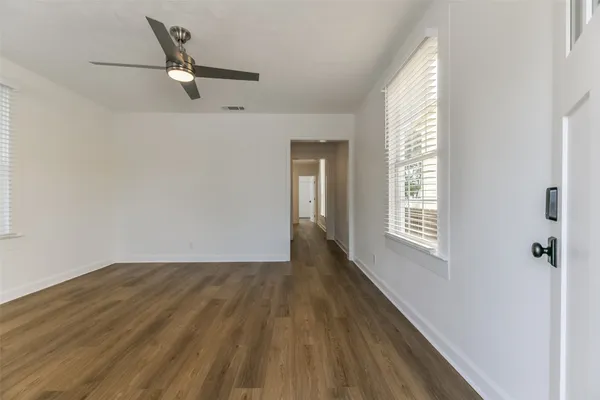 $575,000 | 4007 Avenue H, Galveston, TX 77550