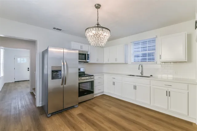 $600,000 | 4007 Avenue H, Galveston, TX 77550