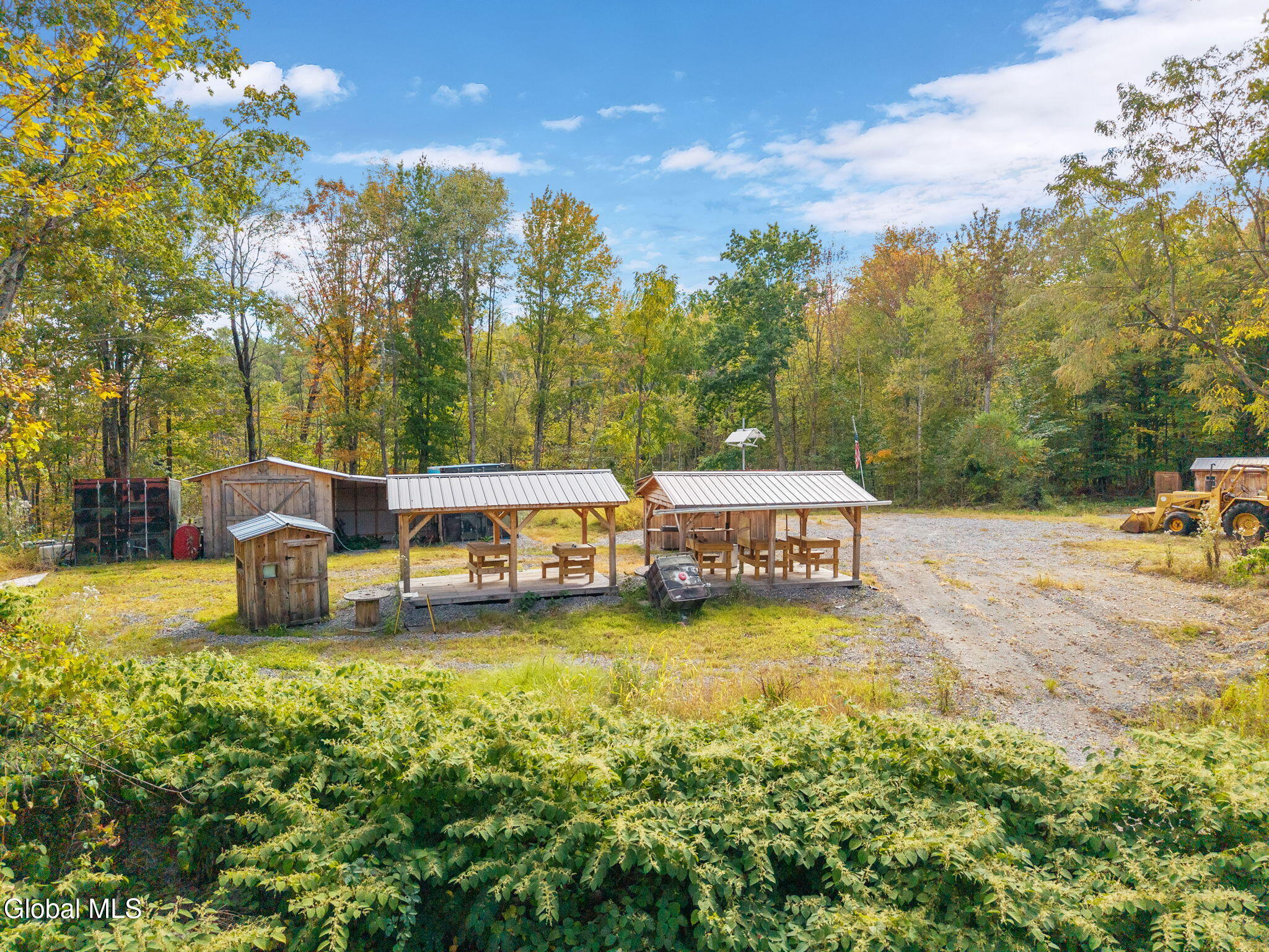 332 Hammondtown Road Amsterdam, NY 12010 - Photo 2 of 25 18-332HammondtownRd_18