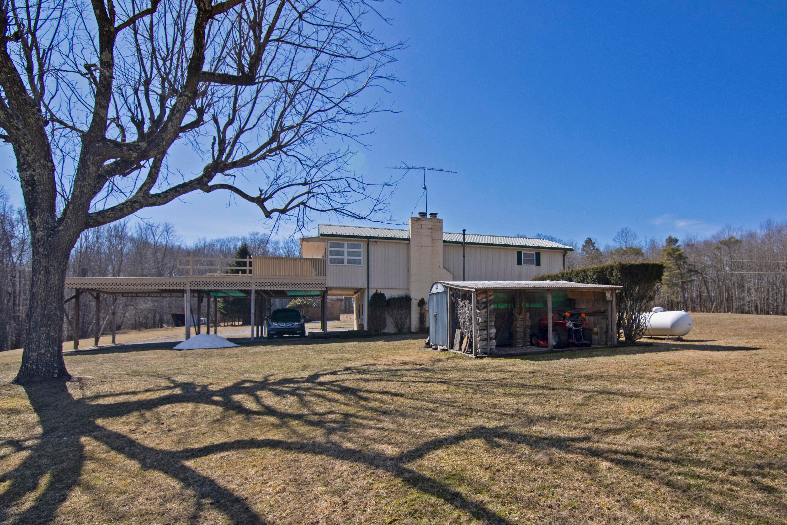1399 Russell Scott Road Hillsboro, WV 24946 - Photo 23 of 92 Gallery Image 23