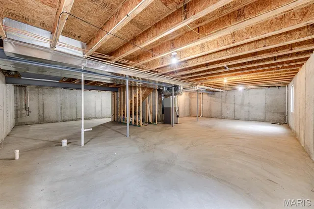 $2,800 | 1832 English Oak Drive, O'Fallon, MO 63367