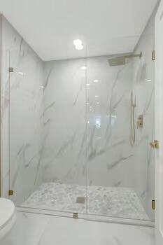 8914 Windtree Street Boca Raton, FL 33496 - Photo 24 of 30 Primary Shower
