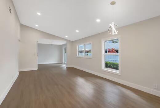 8914 Windtree Street Boca Raton, FL 33496 - Photo 10 of 30 Living Room