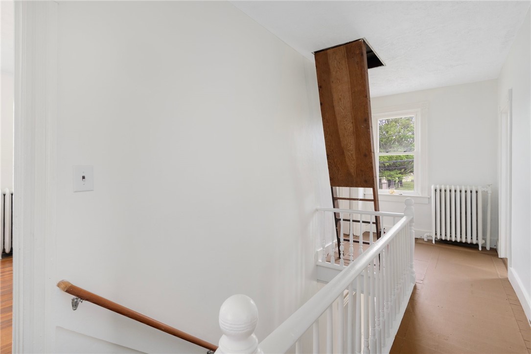 53 Warner Street Newport, RI 02840 - Photo 15 of 34