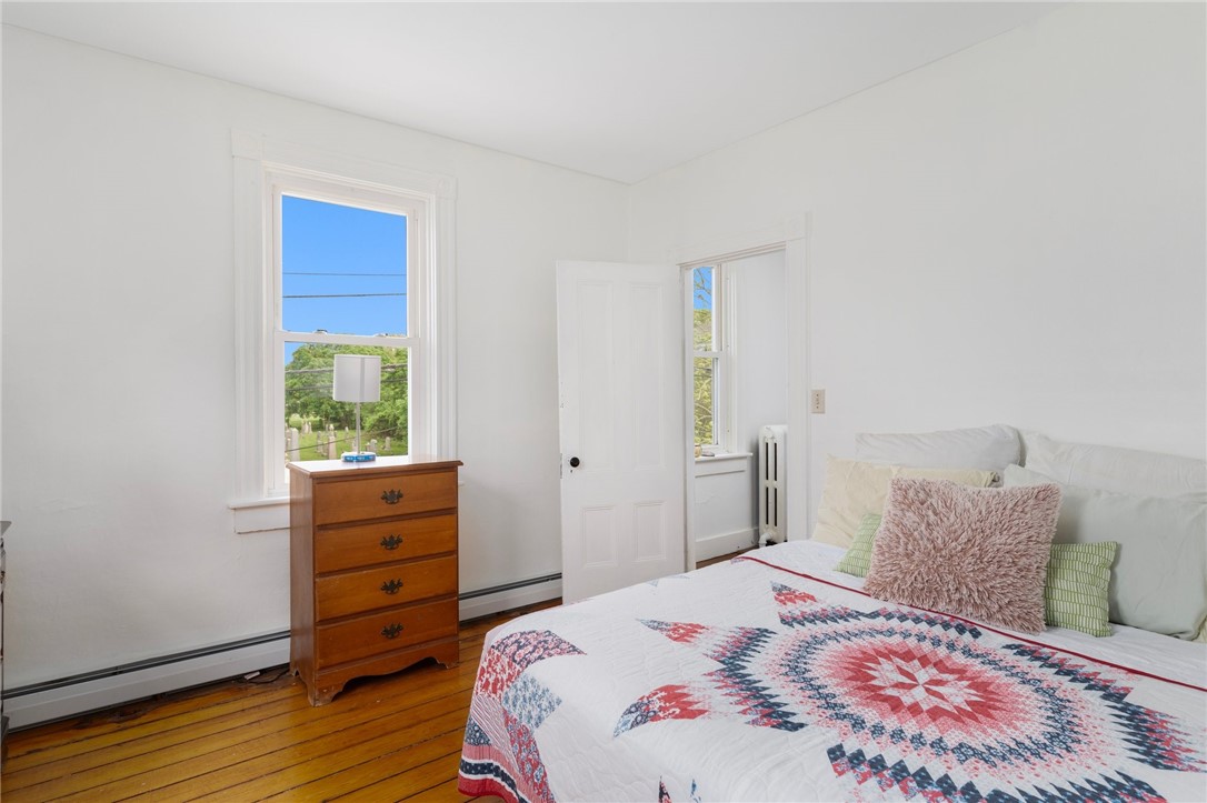 53 Warner Street Newport, RI 02840 - Photo 18 of 34