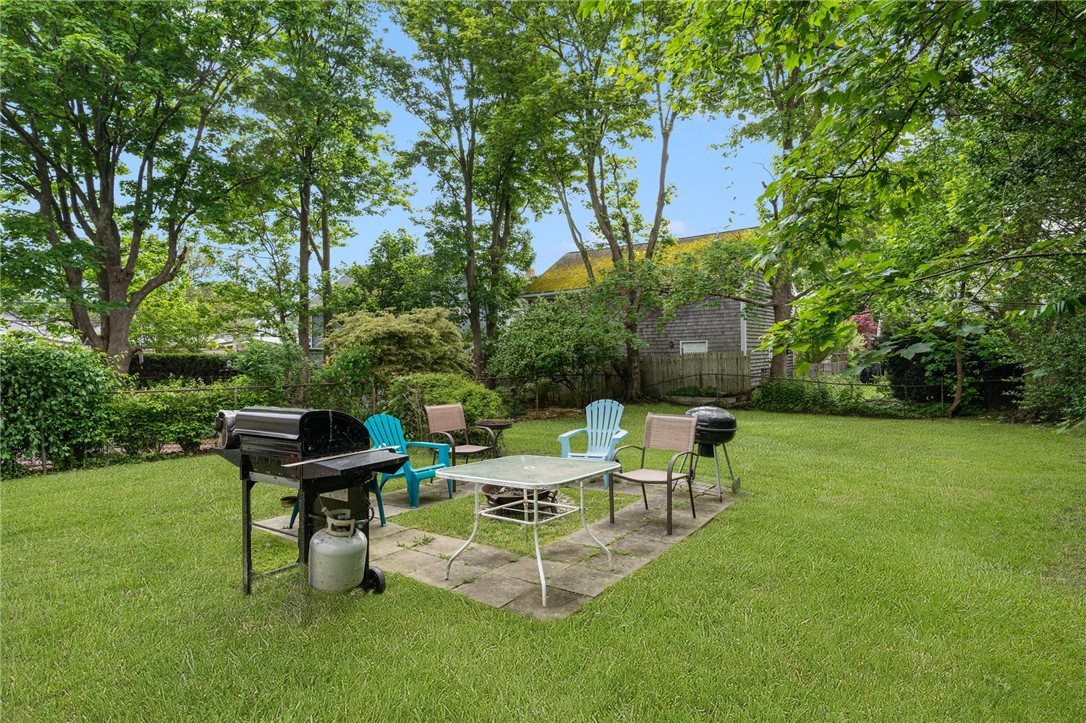 53 Warner Street Newport, RI 02840 - Photo 28 of 34