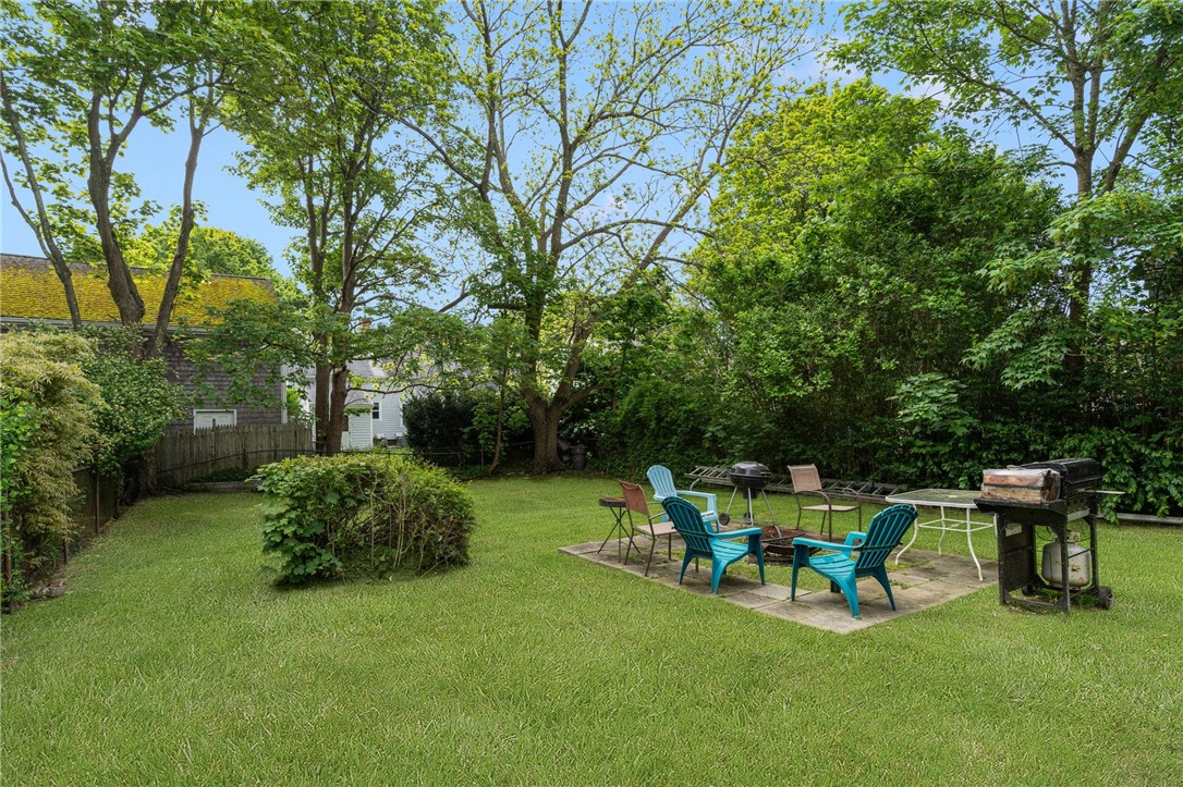 53 Warner Street Newport, RI 02840 - Photo 29 of 34