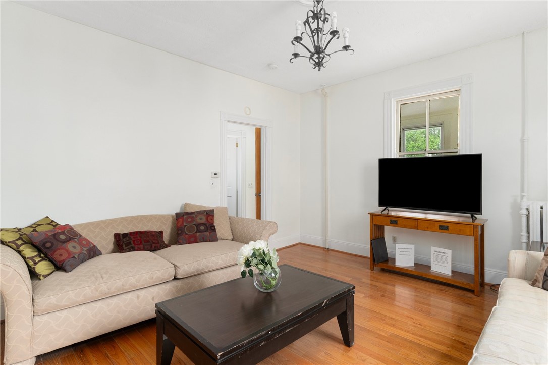 53 Warner Street Newport, RI 02840 - Photo 6 of 34