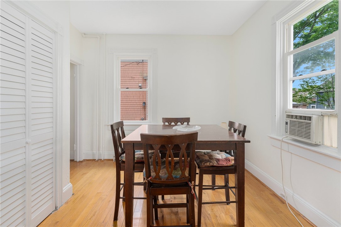 53 Warner Street Newport, RI 02840 - Photo 10 of 34