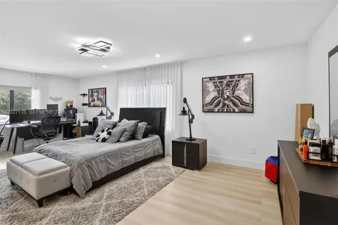 $3,975,000 | 12111 Northwest 5th Court, Plantation, FL 33325