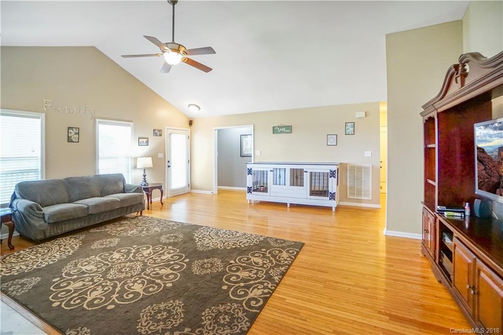 145 Stumpy Creek Road, Unit 9 Mooresville, NC 28117 - Photo 13 of 36 Gallery Image 13