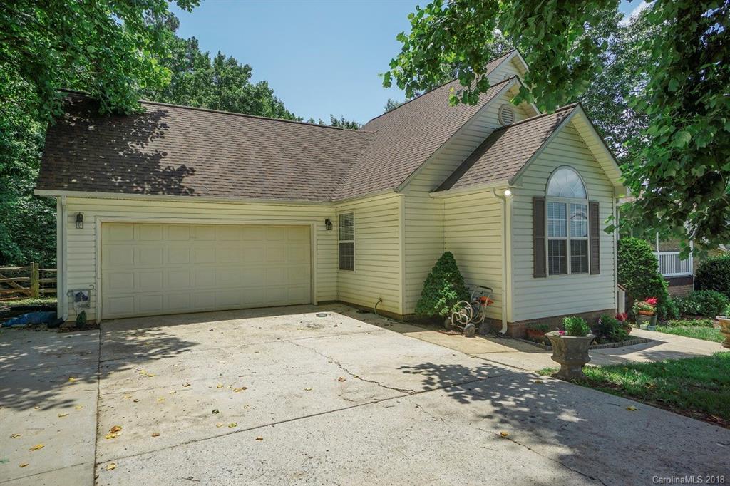 145 Stumpy Creek Road, Unit 9 Mooresville, NC 28117 - Photo 4 of 36 Gallery Image 4