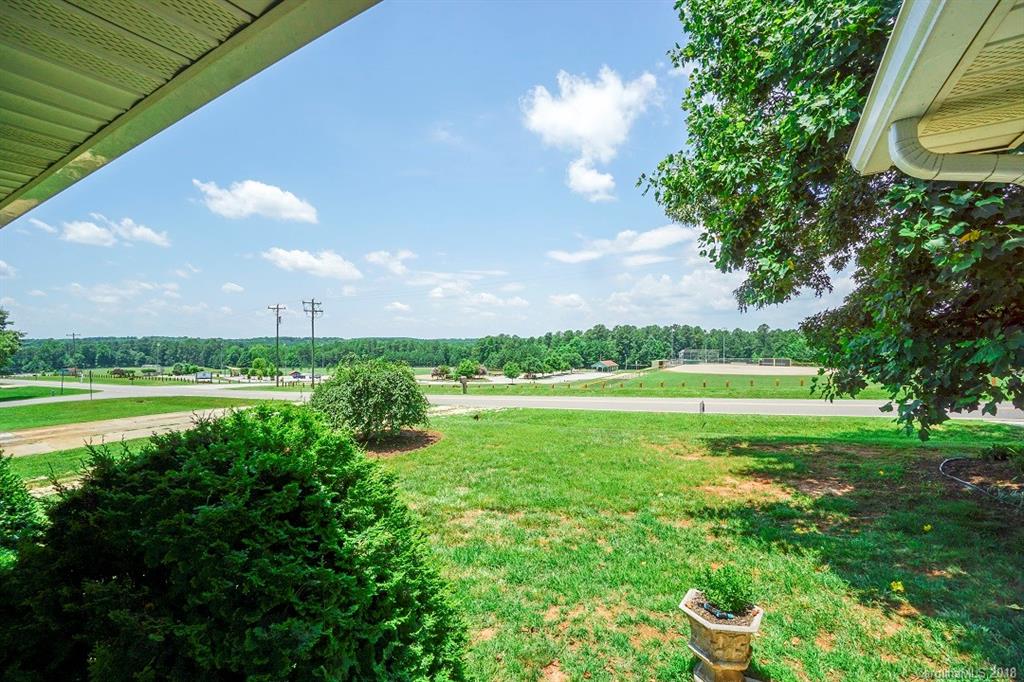 145 Stumpy Creek Road, Unit 9 Mooresville, NC 28117 - Photo 6 of 36 Gallery Image 6