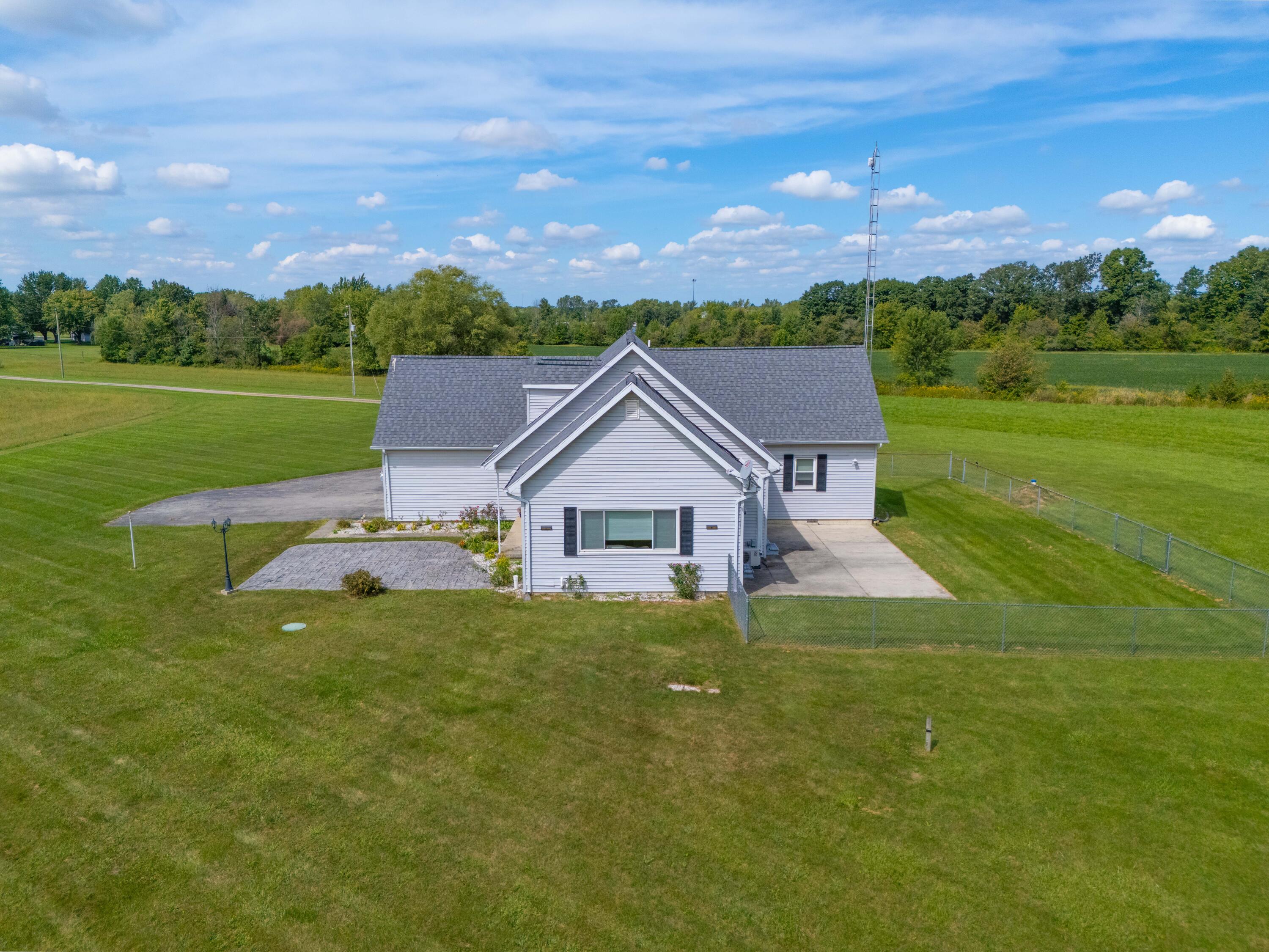 1845 Bowman Road Lima, OH 45804 - Photo 6 of 87 LakeLifeStudios-6