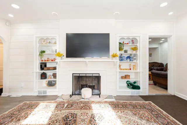 $235,000 | 6518 Harrison Avenue, Rockford, IL 61108