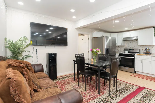 $235,000 | 6518 Harrison Avenue, Rockford, IL 61108