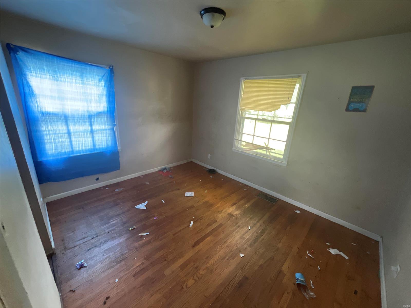311 Estridge Road St. Louis, MO 63137 - Photo 14 of 19