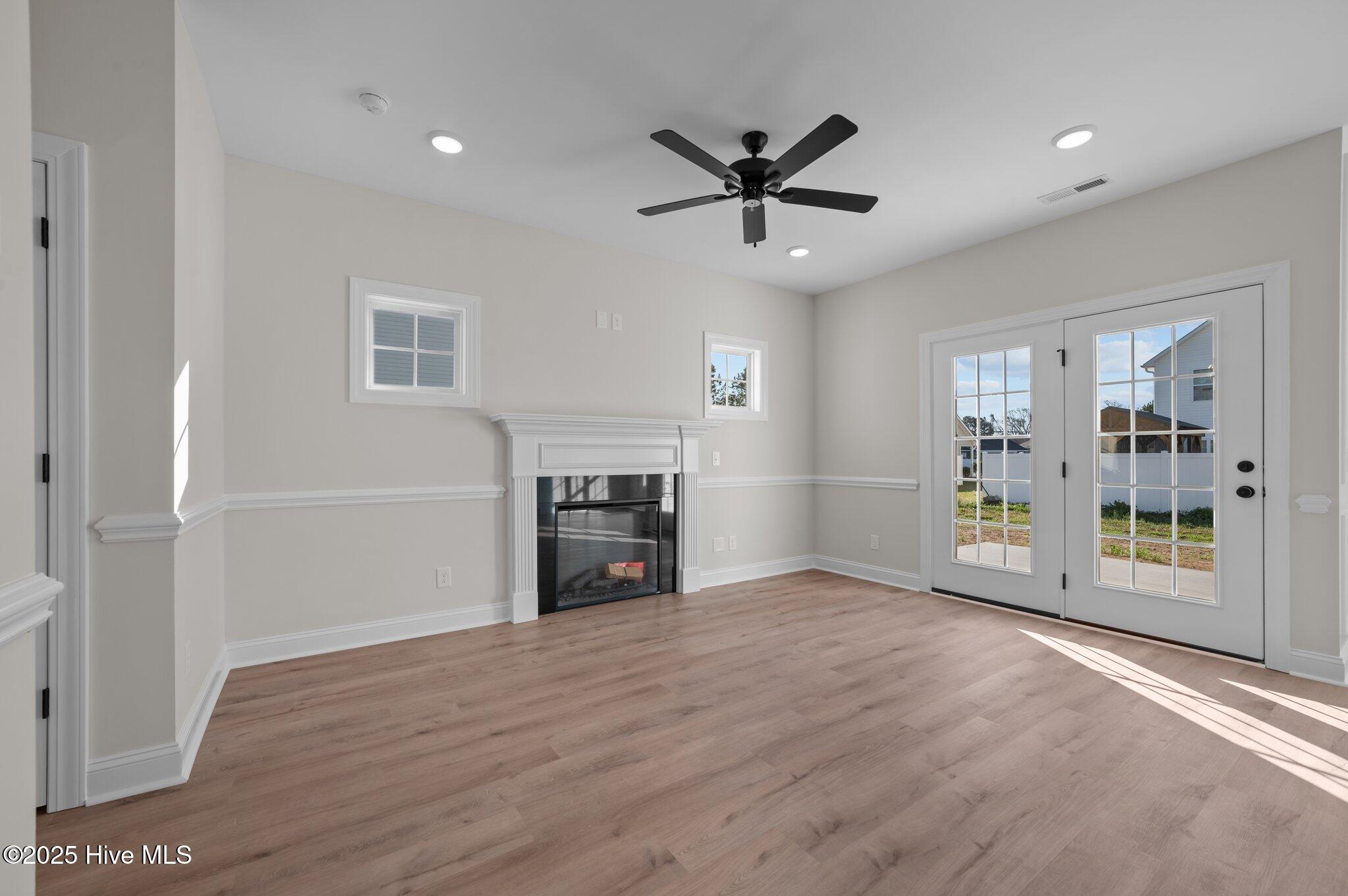 412 Pepperbush Court Ayden, NC 28513 - Photo 18 of 41 23-web-or-mls-LHV_4653