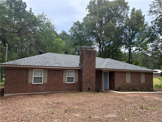 154 Lakeway Road Coushatta, LA 71019 - Photo 2 of 25