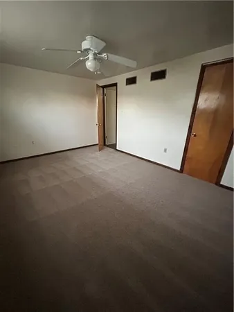 $800 | 935 Russellwood Avenue, Unit 5, McKees Rocks, PA 15136