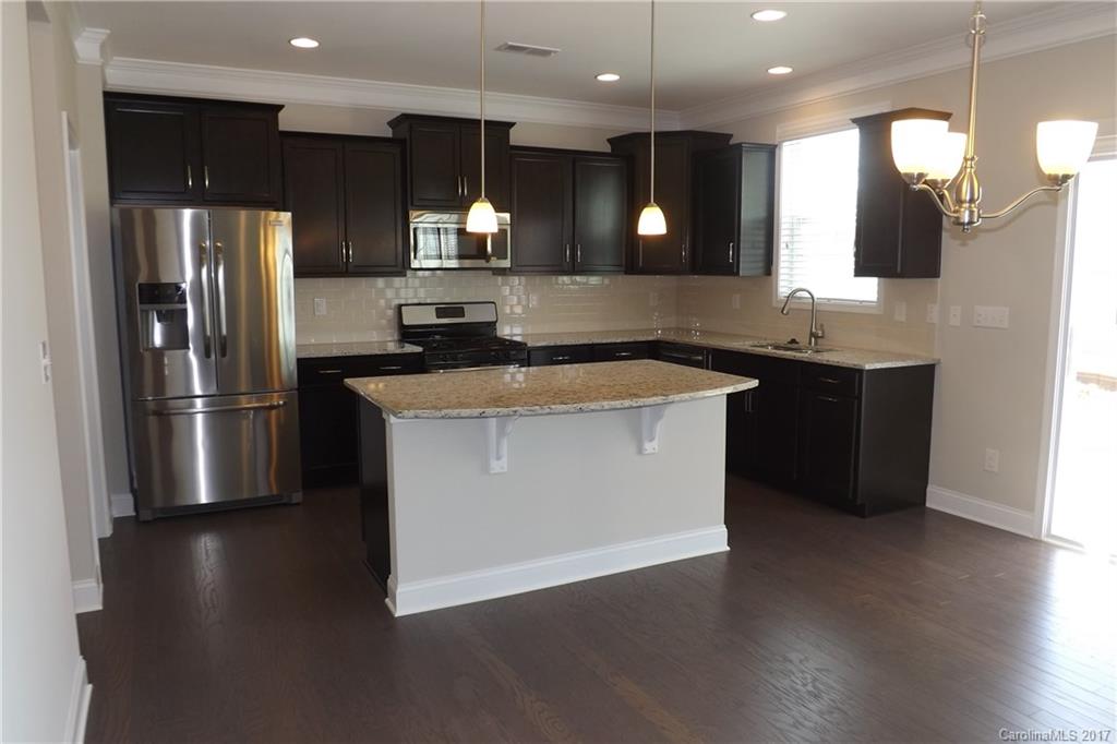 8239 Dallas Bay Road, Unit 219 Charlotte, NC 28278 - Photo 6 of 21