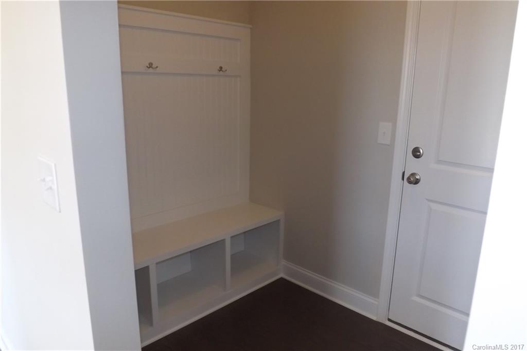 8239 Dallas Bay Road, Unit 219 Charlotte, NC 28278 - Photo 7 of 21