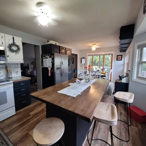 $339,500 | 1285 105th Avenue Northwest, Coon Rapids, MN 55433