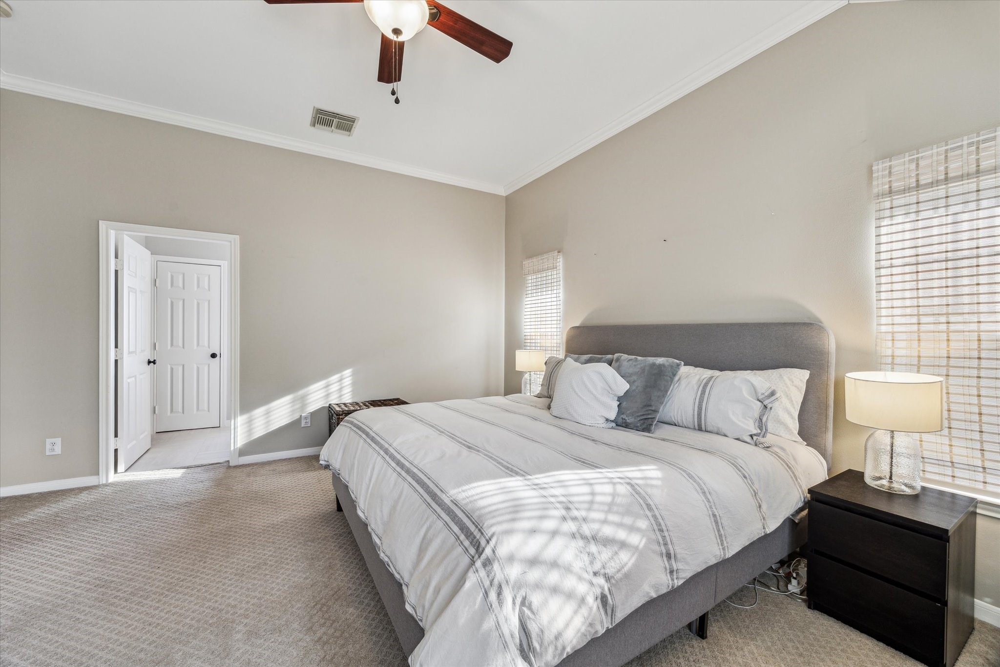 920 Cohn Street Houston, TX 77007 - Photo 14 of 24 Another view of YOUR primary suite.